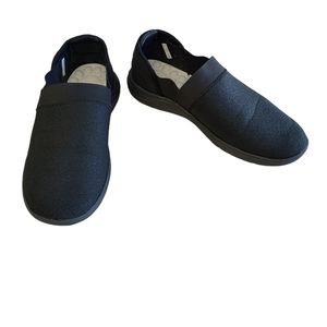 Crocs Slip on